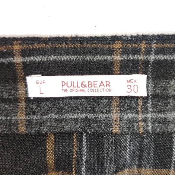 Pull&Bear Black & Brown Plaid Mini Skirt Size Large - Picture 3 of 3